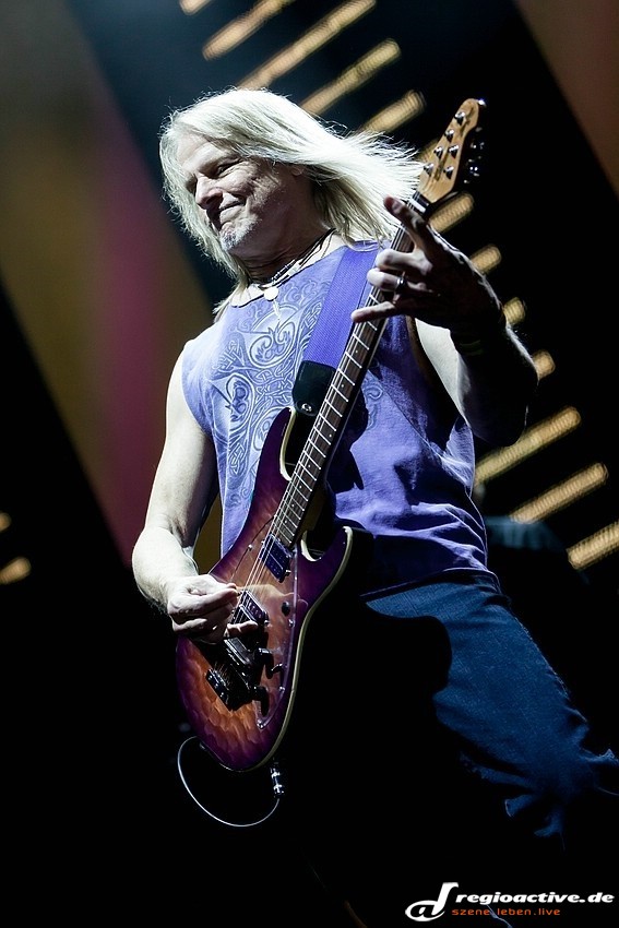 Deep Purple (live in Mannheim, 2013)