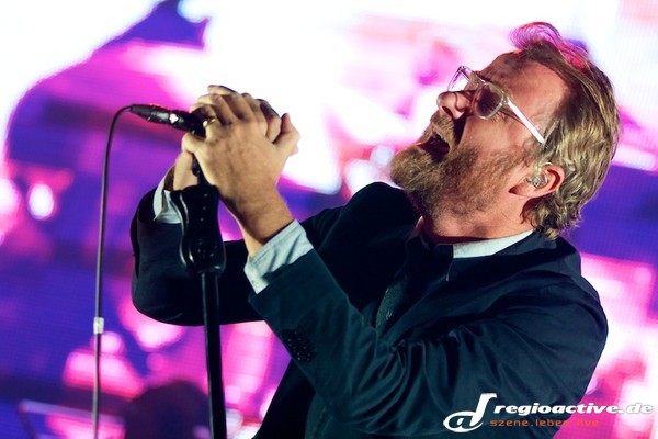 "trouble will find me" - Fotos: The National live in der Max-Schmeling-Halle in Berlin 